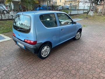 FIAT 600 1,1. “55750 KM”,3250€.  SALUZZO - CN