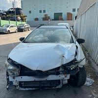 TOYOTA AURIS 1.8 HYBRID - ANNO 2018 - PER RICAMBI