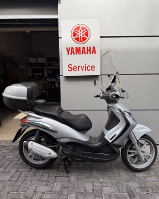 Piaggio Beverly 250 BAULE E PARAVENTO
