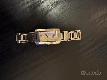 Orologio in acciaio Casio