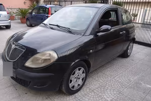 Lancia ypsilon 1.2 gpl