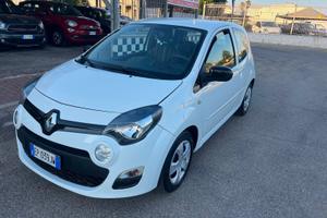 Renault Twingo 1.2 Live - 2012