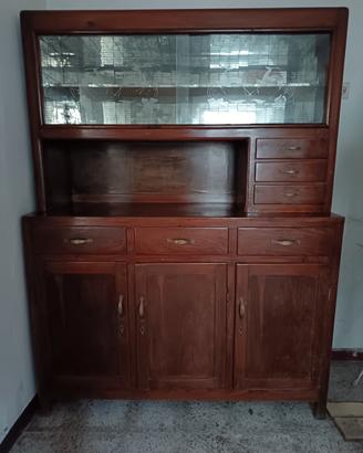 Credenza/Buffet