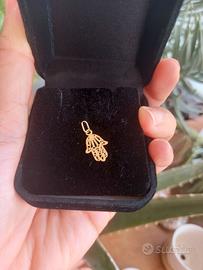 Ciondolo mano di fatima 18 kt