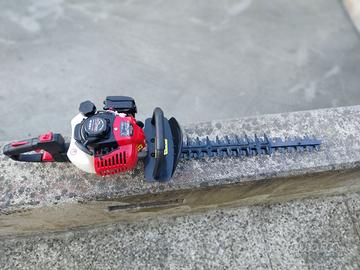 Tagliasiepe a scoppio nuovo