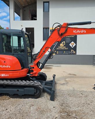 Miniescavatore Kubota KX161-3