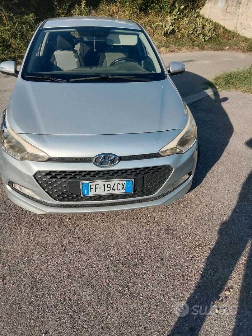 Hyundai I20 2016 photo 2