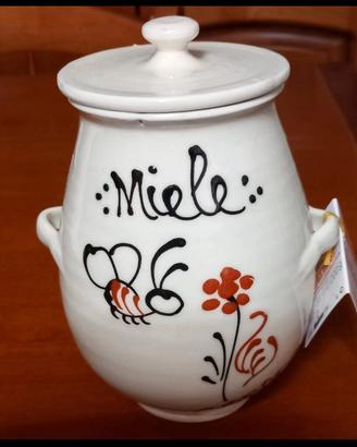 Vaso in ceramica bianca 
