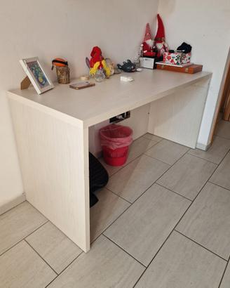 Scrivania Moderna Legno Chiaro 150x56 cm