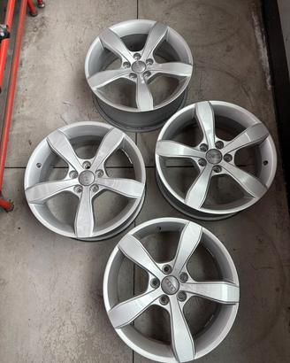 Cerchi Audi A1 16 pollici