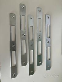 Incontro per serratura Patent 238mm x 22mm