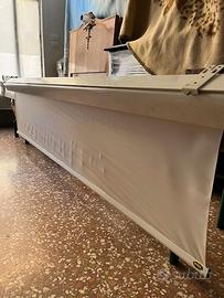 SCHERMO MOTORIZZATO PER PROIETTORE