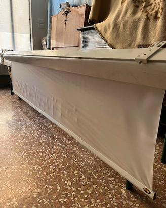 SCHERMO MOTORIZZATO PER PROIETTORE