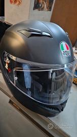 Casco AGV