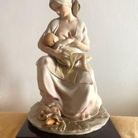 Statuetta Maternità Firmata G.Armani