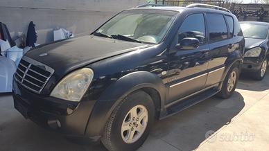Ssangyong  Rexton AWD Power 2.7 TD 2006 X ricambi
