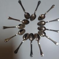 Cucchiaini bagnati in argento 