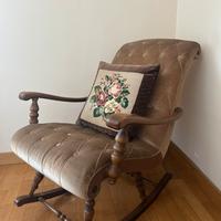 Sedia a dondolo vintage