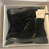 Calvin Klein Stvali Stringati in camoscio con Zip