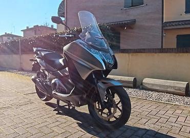 Honda Integra 750 S DCT ABS