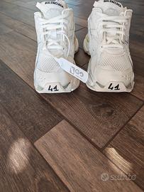 Balenciaga runner 