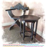 2 sedie Savonarola e tavolino, originali anni 30