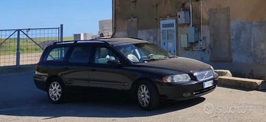 Volvo V 70