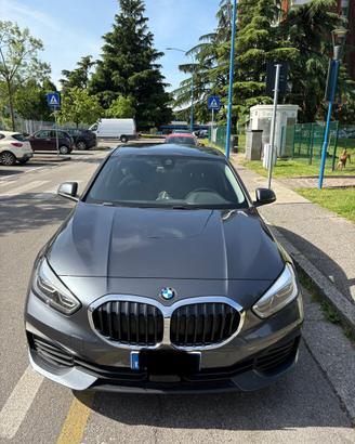 BMW SERIE 1 2021 116d  business advantage