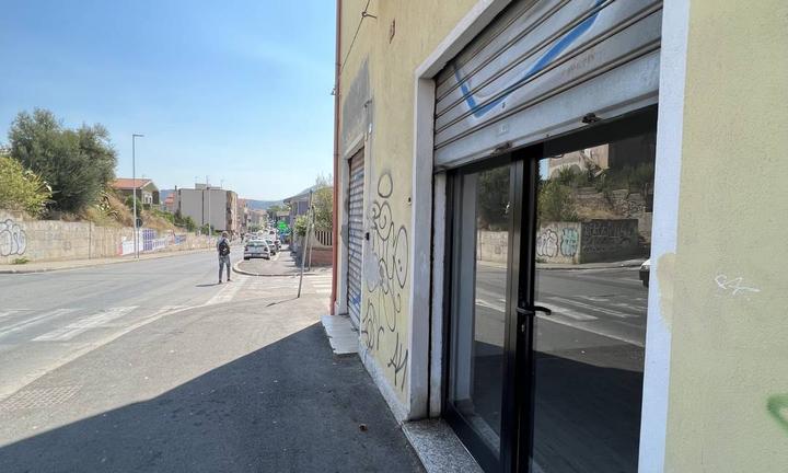 Rif.10902CA19209| attivita'/lic.commerciale carbo