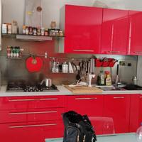 Cucina e dispensa armadio