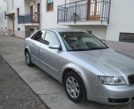 AUDI A4 2ª serie - 2003