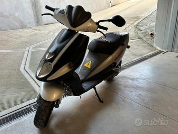 Malaguti Phantom F12