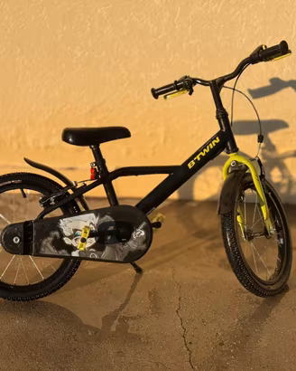 Bici bambino B’TWIN Dark Hero 500 – 16”