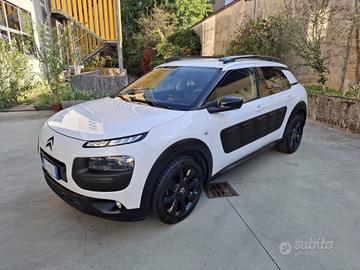Citroen C4 Cactus PureTech 82 Shine