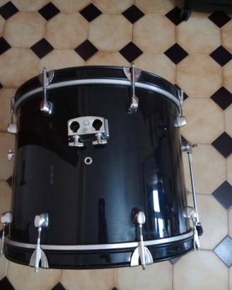 Batteria acustica (fusti e pelli)