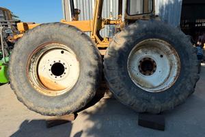 Pneumatici 710/70 R38 con cerchio