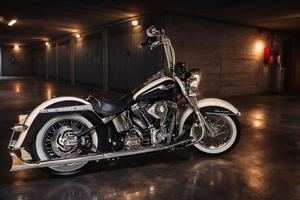 Harley Davidson  softail Deluxe 1584