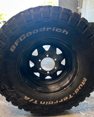 1 pneumatico + cerchio 285/75 R16