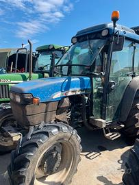 Trattore new holland