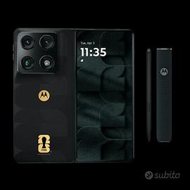 Motorola Razr FOLD FIFA World Cup 26™ Collection
