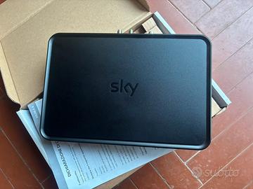 Sky Q black esi160 nuovo imballato mai assegnato