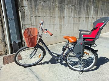 Bicicletta donna accessoriata