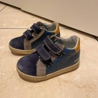 Scarpe bambino nr 21