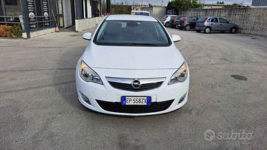 Opel Astra 1.7 CDTI 125CV Cosmo 5 Porte