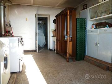 Casa indipendente di 120 m² con 4 locali a Lucca