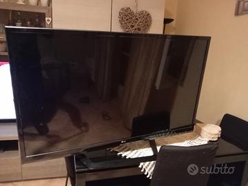 televisione  47 pollici LG