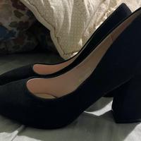 Scarpe in velluto con tacco come nuove