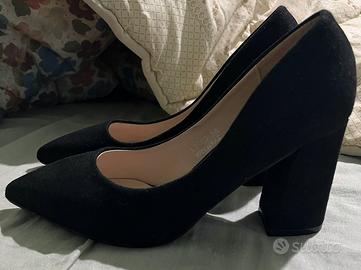 Scarpe in velluto con tacco come nuove