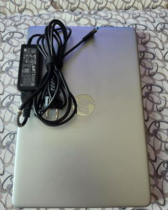 HP RAYZEN 7 RAM 16GB NVME 512GB WIND 11 OFFICE 21