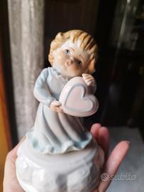 angioletto porcellana di Capodimonte 